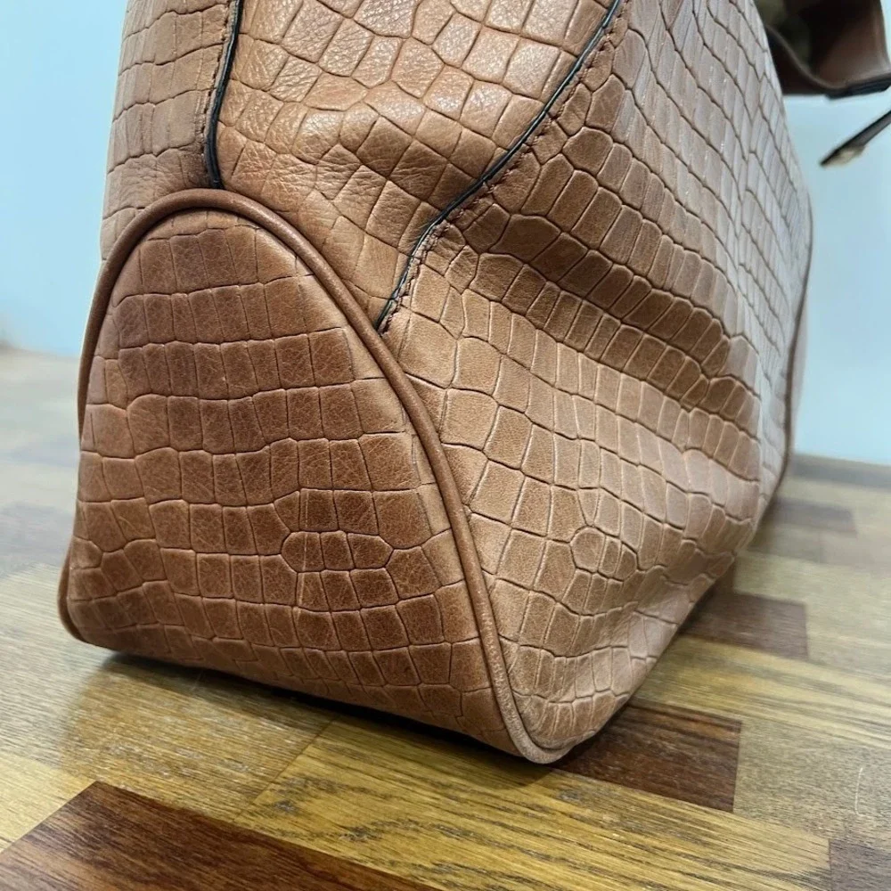 Tahari Crocodile Embossed Leather Hobo Bag Large Cognac Tote Gold Hardware Boho